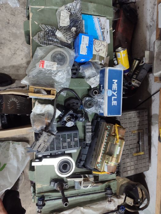 Продам салінблоки подушки двигуна,моторчик пічки