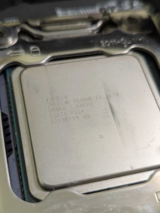 Intel Xeon E5-2670 (8/16) + MB E5-VG2 (LGA 2011) + 4x8GB DDR3 RAM