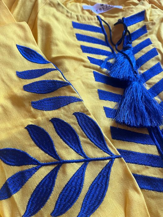 Продам нові дівчачі вишиванки