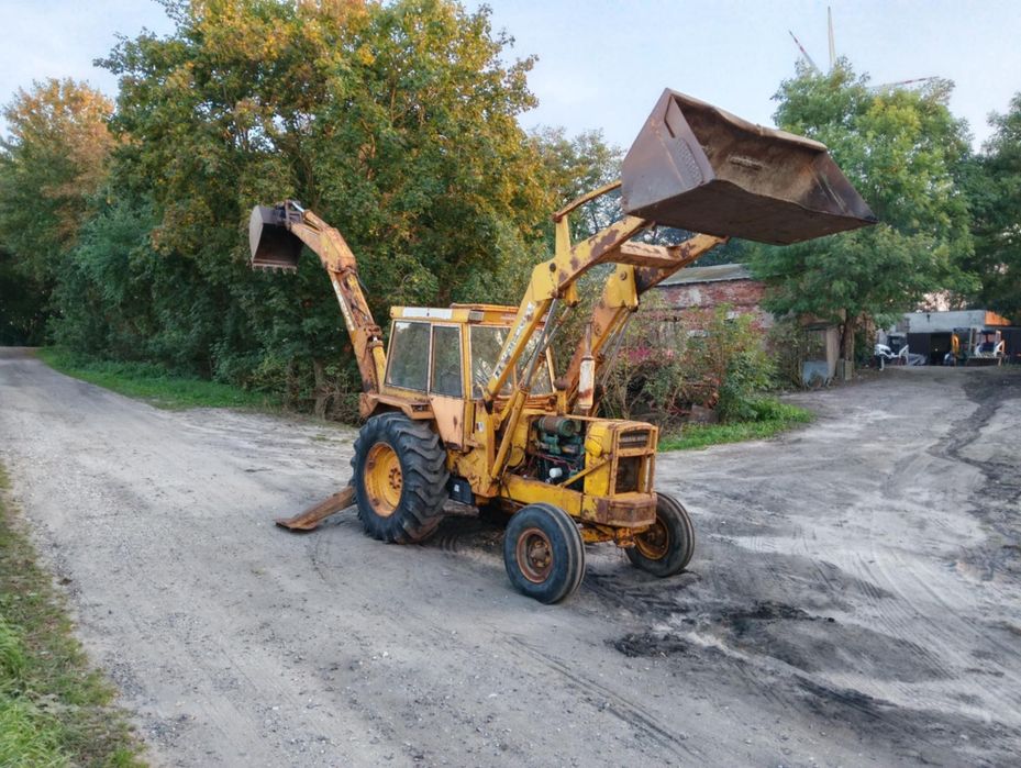 Koparko - Ładowarka HYDREMA F9 sprawny wraczek ( nie ford case mf )
