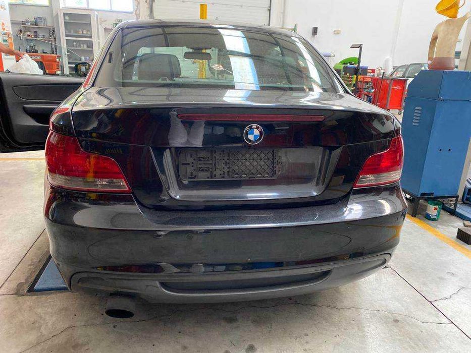 BMW E82 118d PACK M _ Para Peças