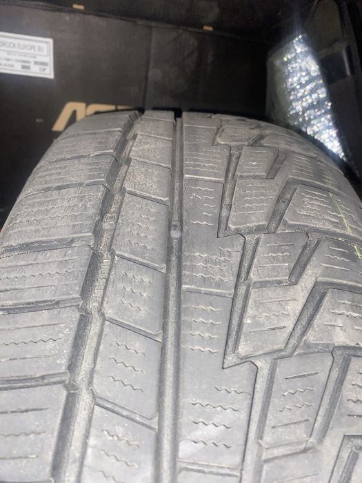 215*55 R17 Nordman