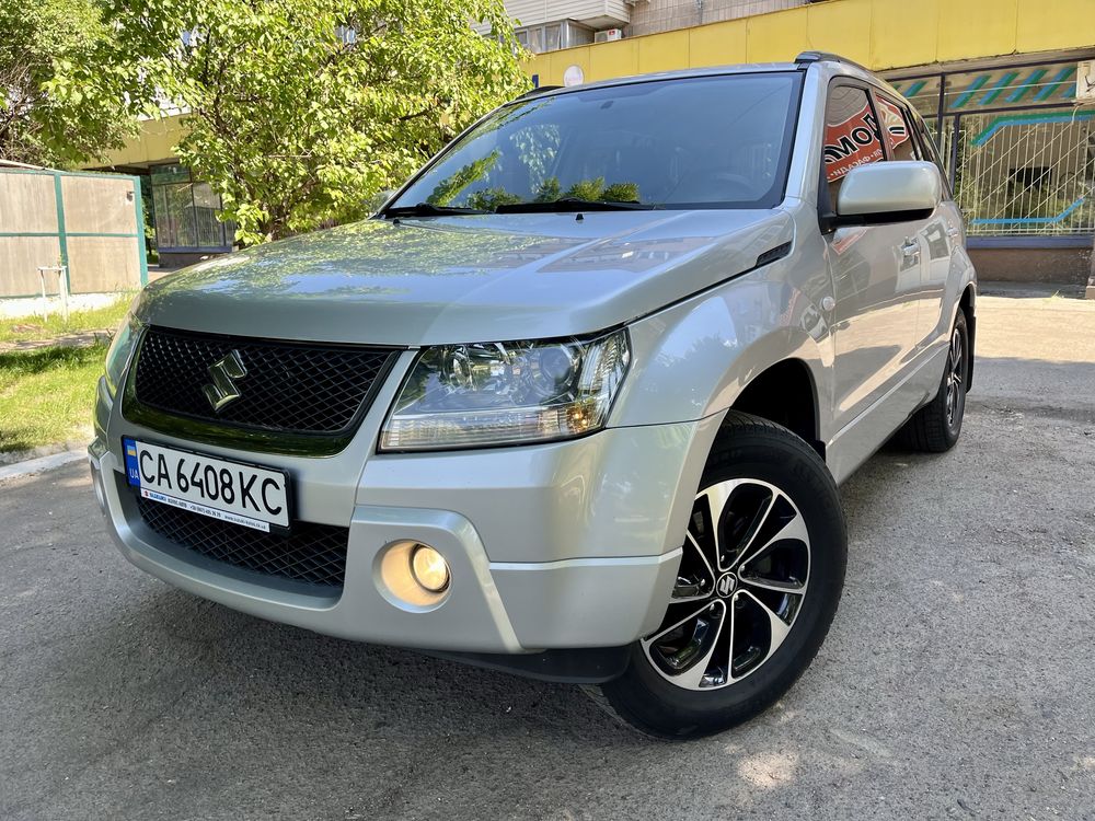 Suzuki Grand Vitara 4x4 Oficial (Механіка)