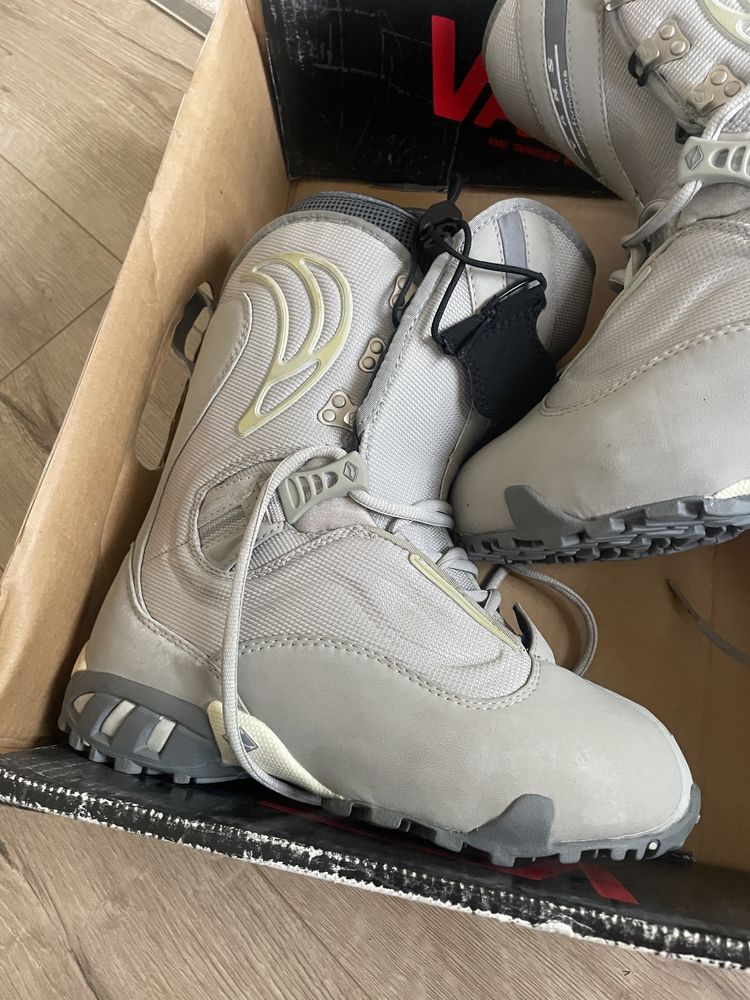 Buty snowboardowe Vans Omni rozmiar 38.5 nowe