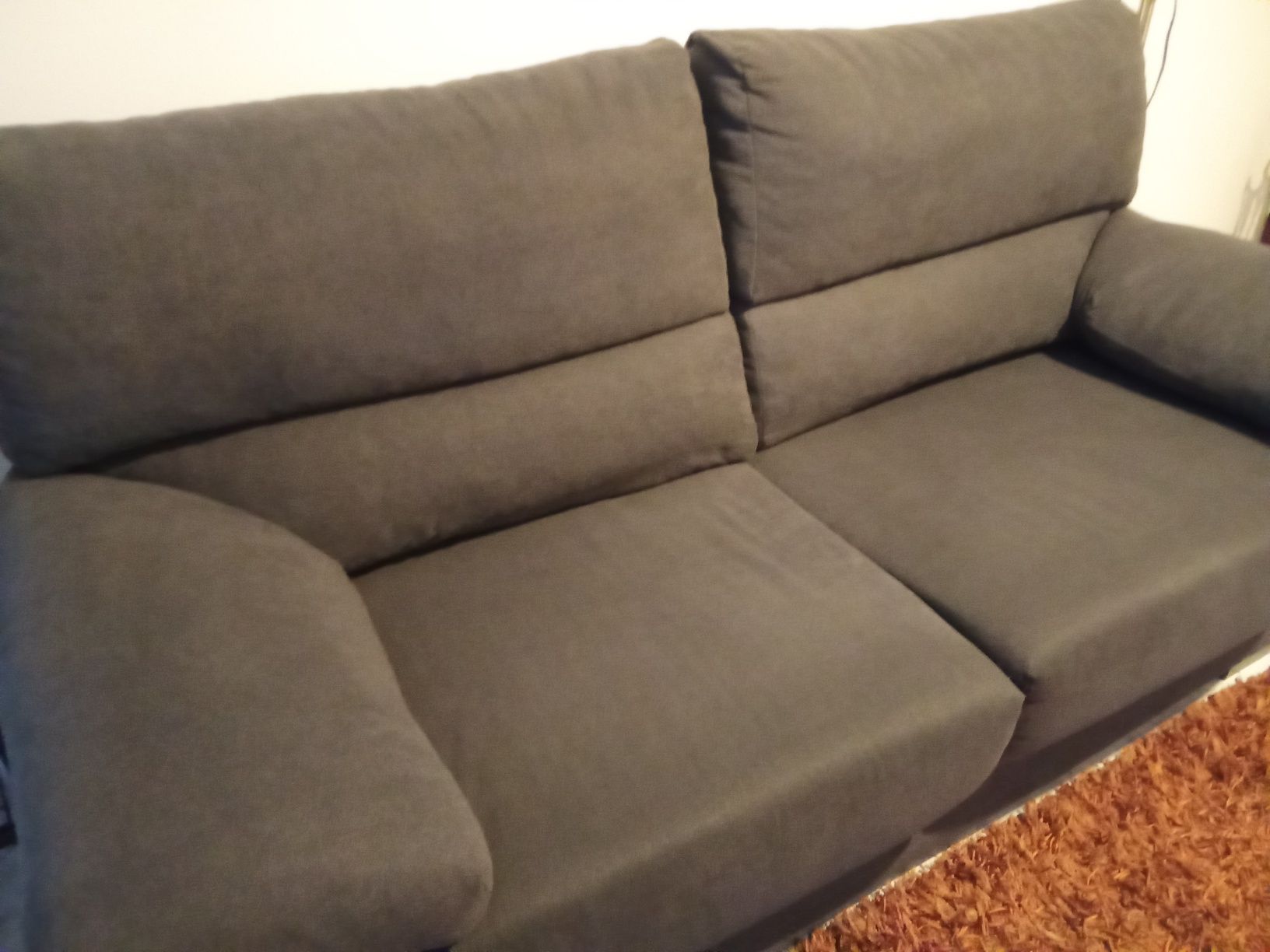 Sofá com 3 lugares
