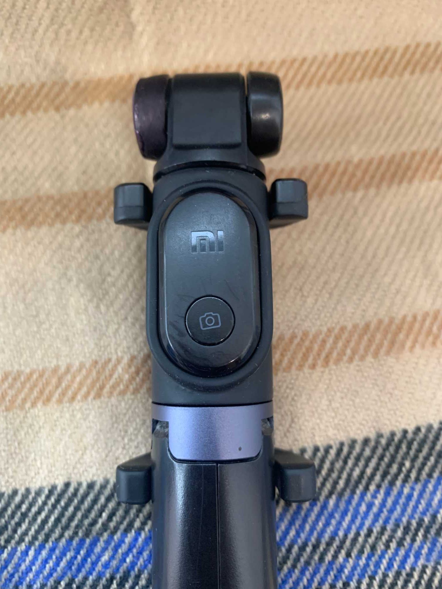 Монопод Xiaomi Selfie Stick Tripod