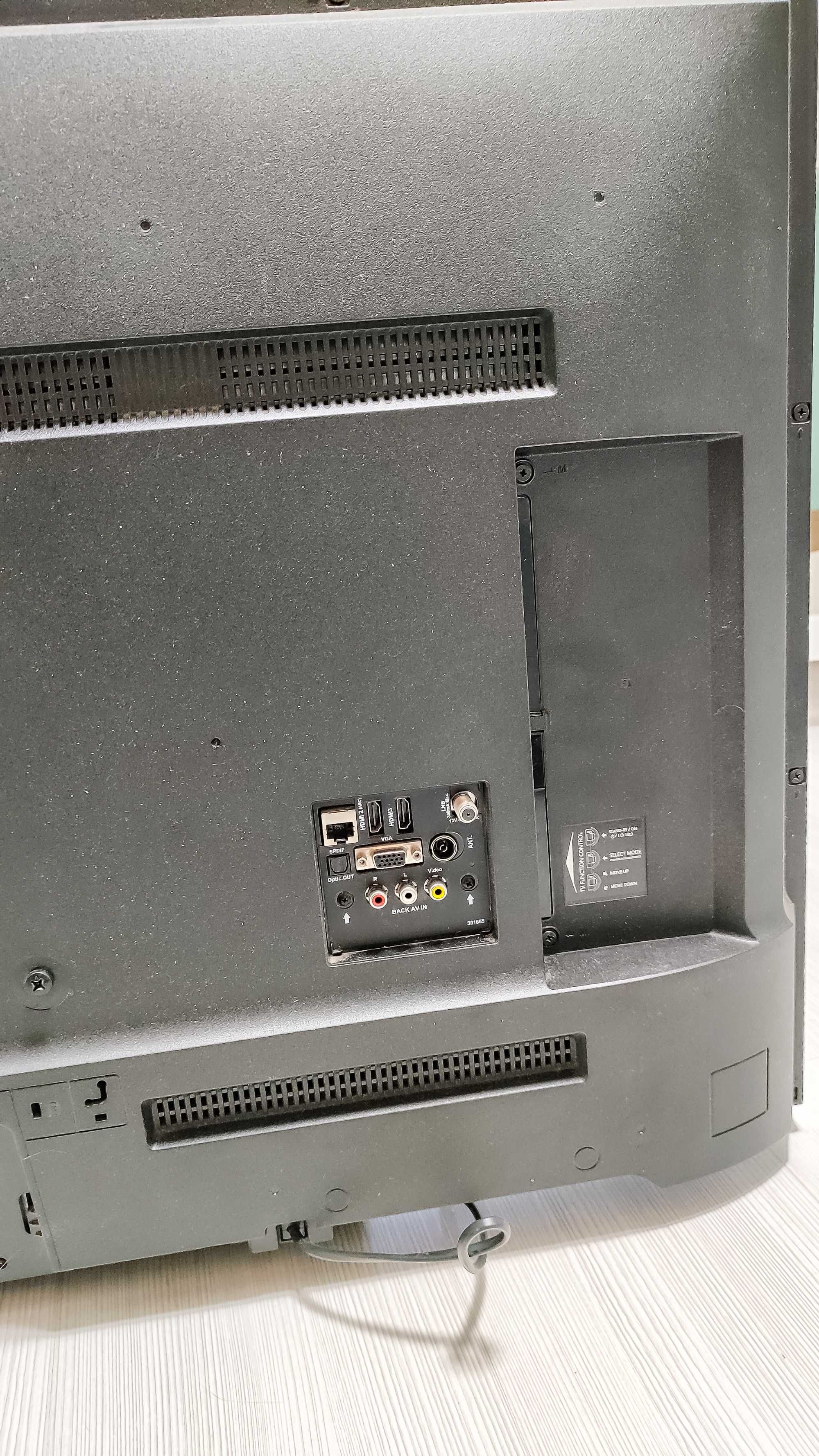Телевізор Toshiba 43V5863DG на запчастини / розбита матриця