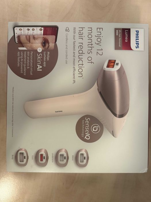 Depilator Philips Lumea 9900 IPL BRI977/00