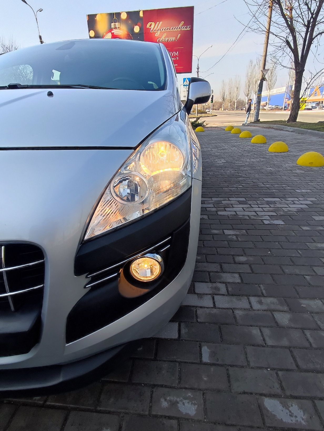 Продам Пежо 3008 1.6 MPI