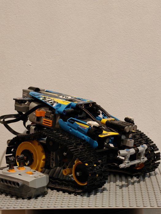 LEGO technic 42095