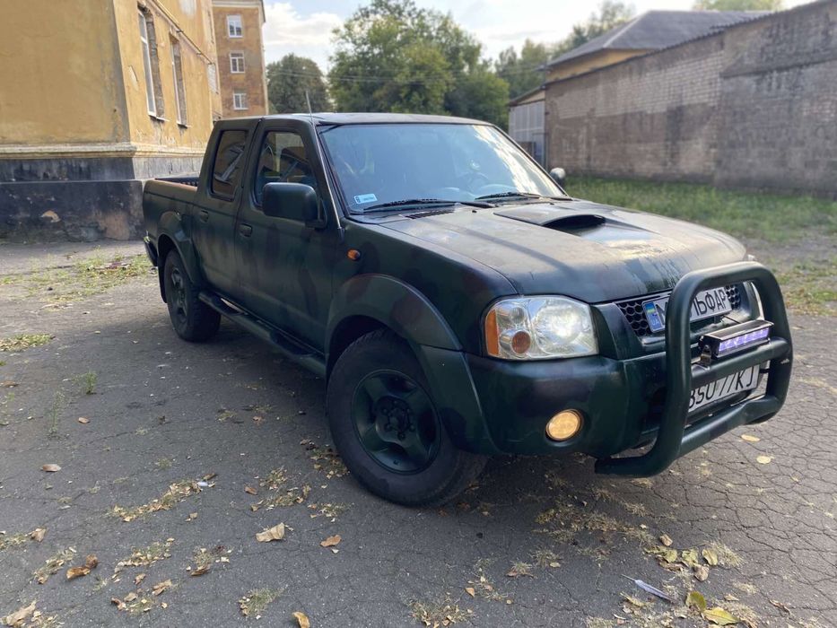 Нісан Наваро 2005 2.5 дизель