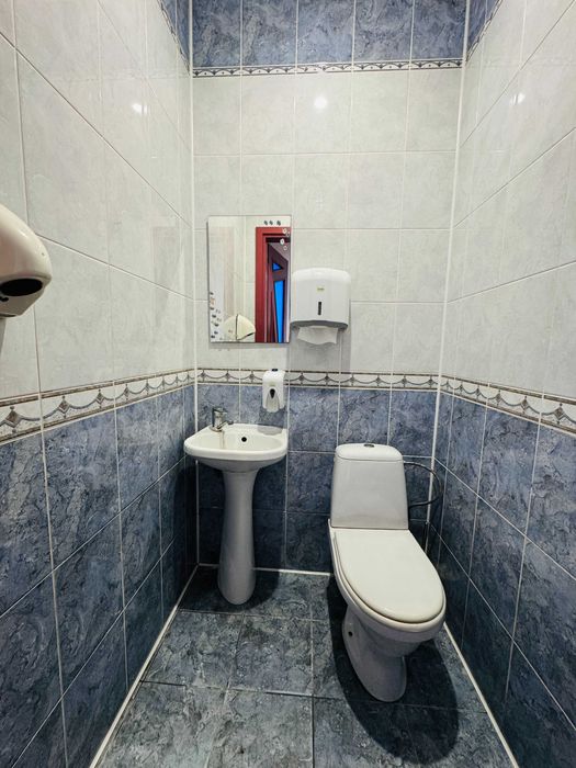 Продаж ресторану, Дрогобич, 533 м.кв., центр міста, БЕЗ КОМІСІЇ,