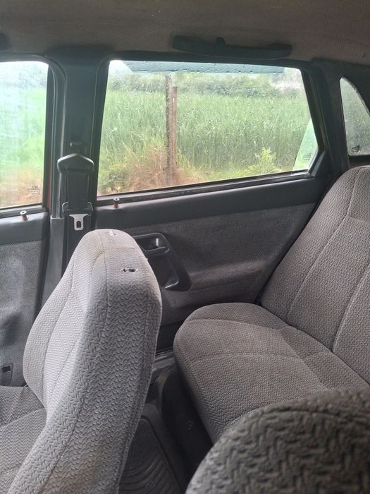 Продам машину  .