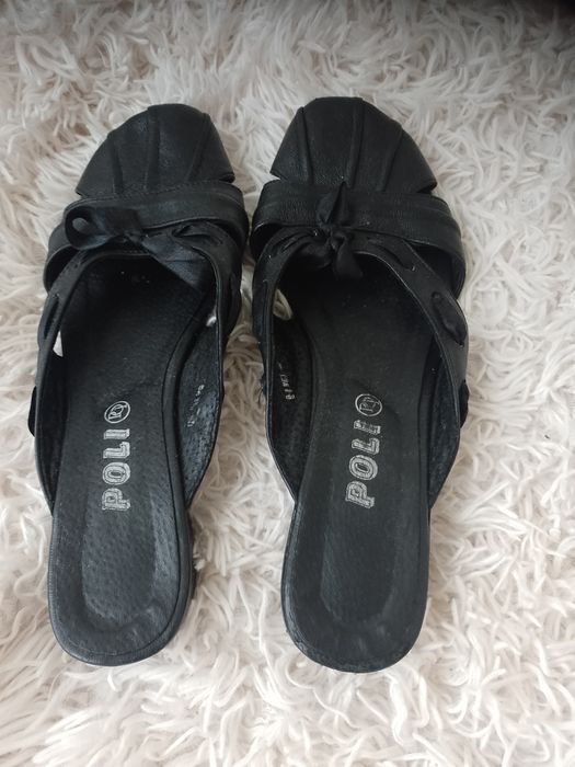 Капці, шльопанці жіночі, шкіряні, 37 р.