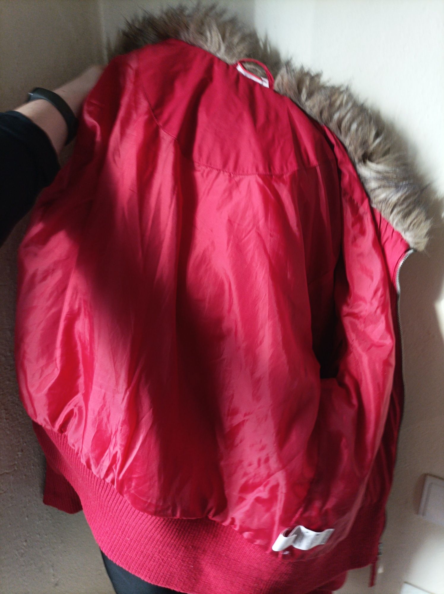 Kurtka damska XL 42 deep czerwona pikowana z futerkiem