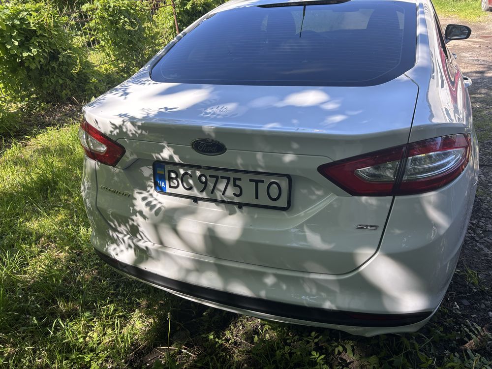 Ford Fusion 2016