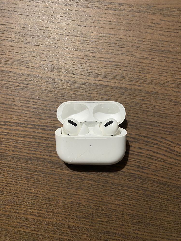 AirPods Pro 1 покоління