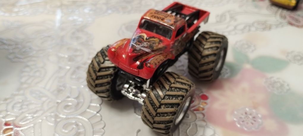 2007 Hot Wheels Monster Jam: Captain's Curse 1/64 Monster z 2007 r