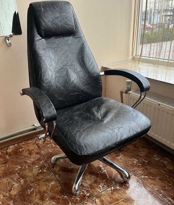 Продается кресло для салона/офиса