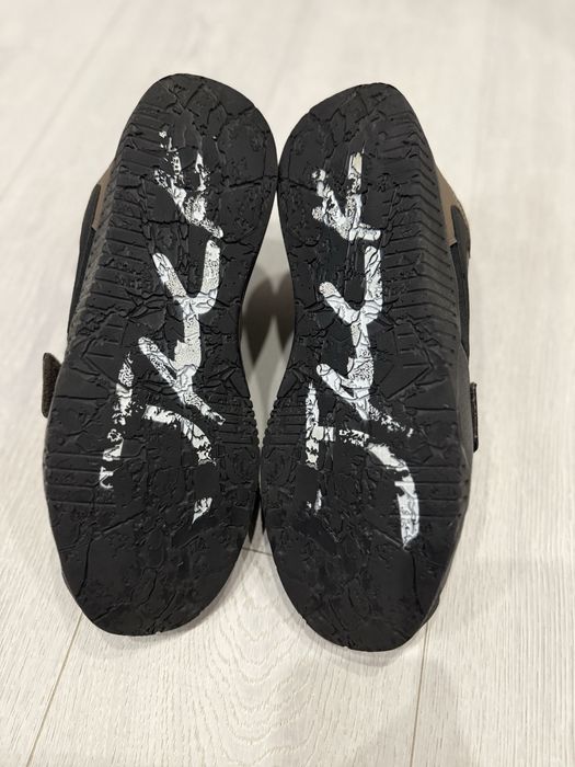 Nike Air Jordan x Travis Scott. 46
