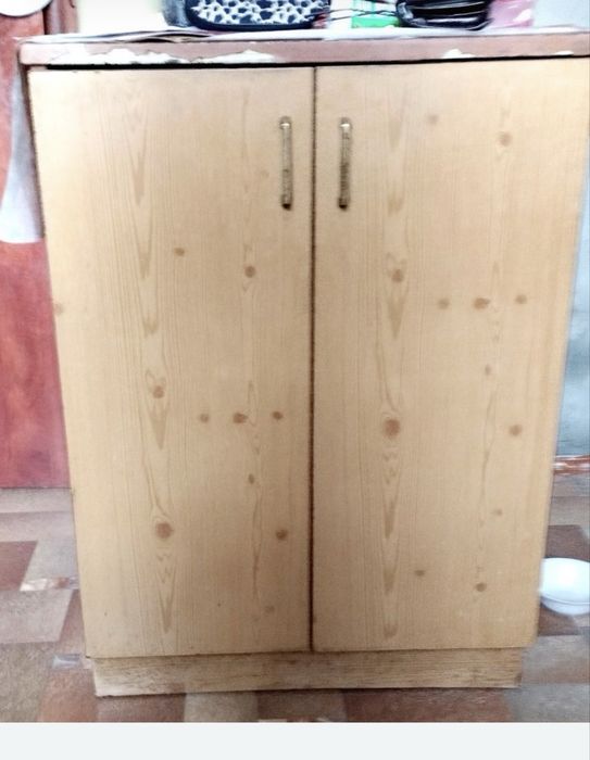 Меблі в кухню,вживані