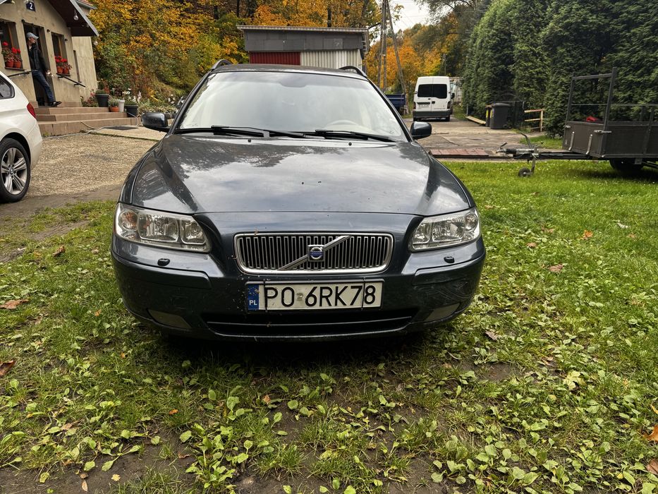 Volvo V70 II 2.4d5 2005r