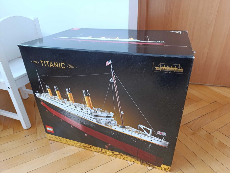 Zestaw LEGO ICONS Titanic 10294 (raz złożony)