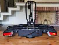 THULE EasyFold XT 934 Black Edition - składany bagażnik na 3 rowery