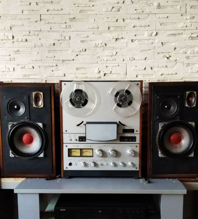 Продам магнитофон Илеть 110