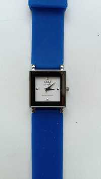 Стильные оригинальные женские часы / годинник Q&Q