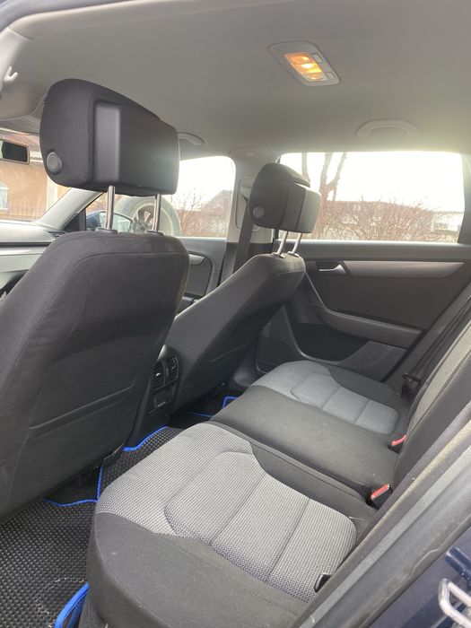Volkswagen Passat B7 2012 1.6 турбодизель