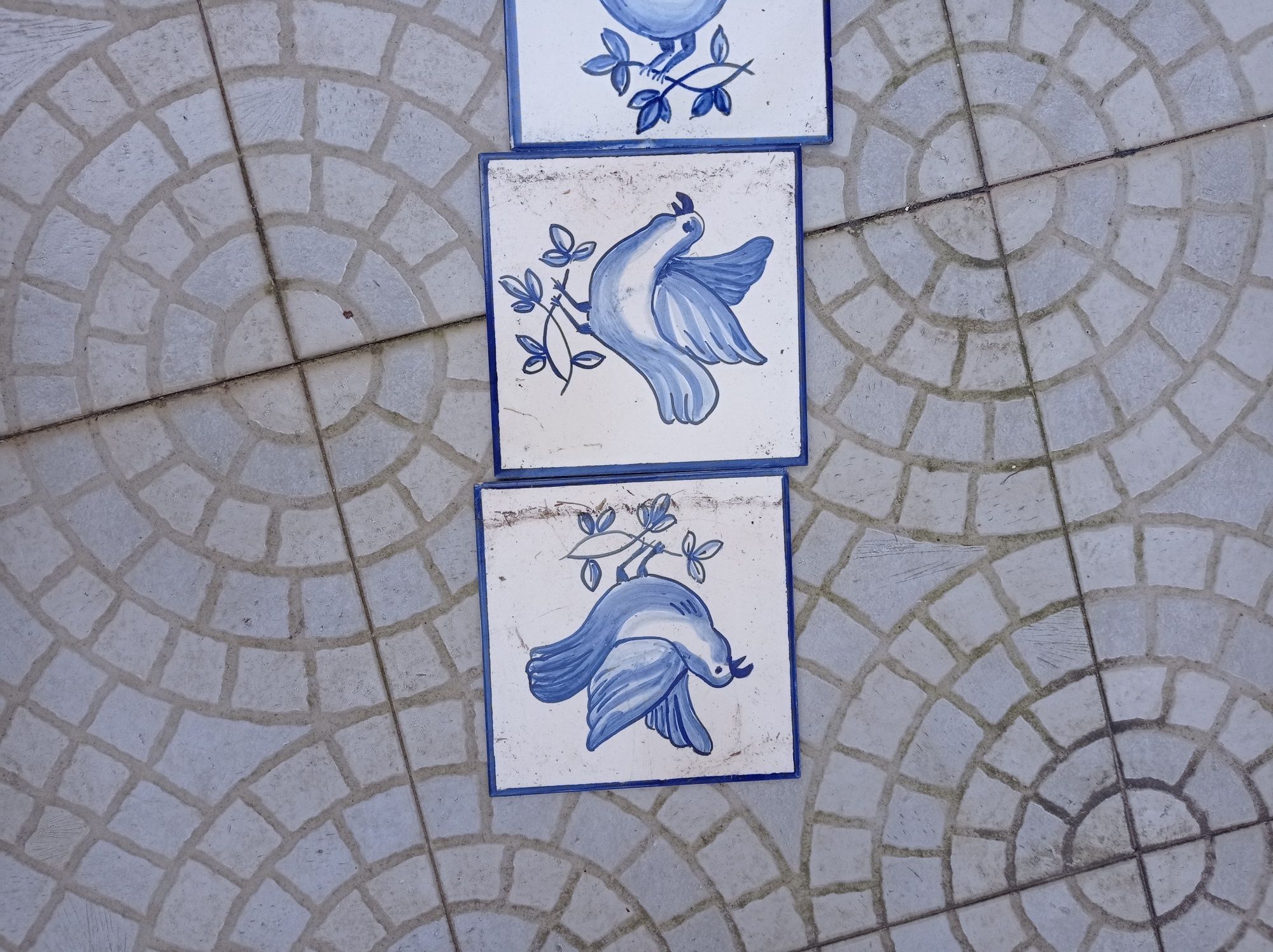 Azulejos variados novos