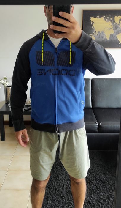 Casacos usados desportivos