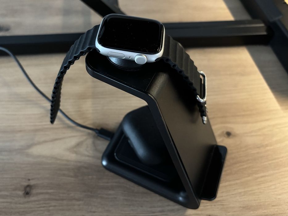 Ładowarka indukcyjna 3w1 apple iphone, apple watch, airpods, dokujaca