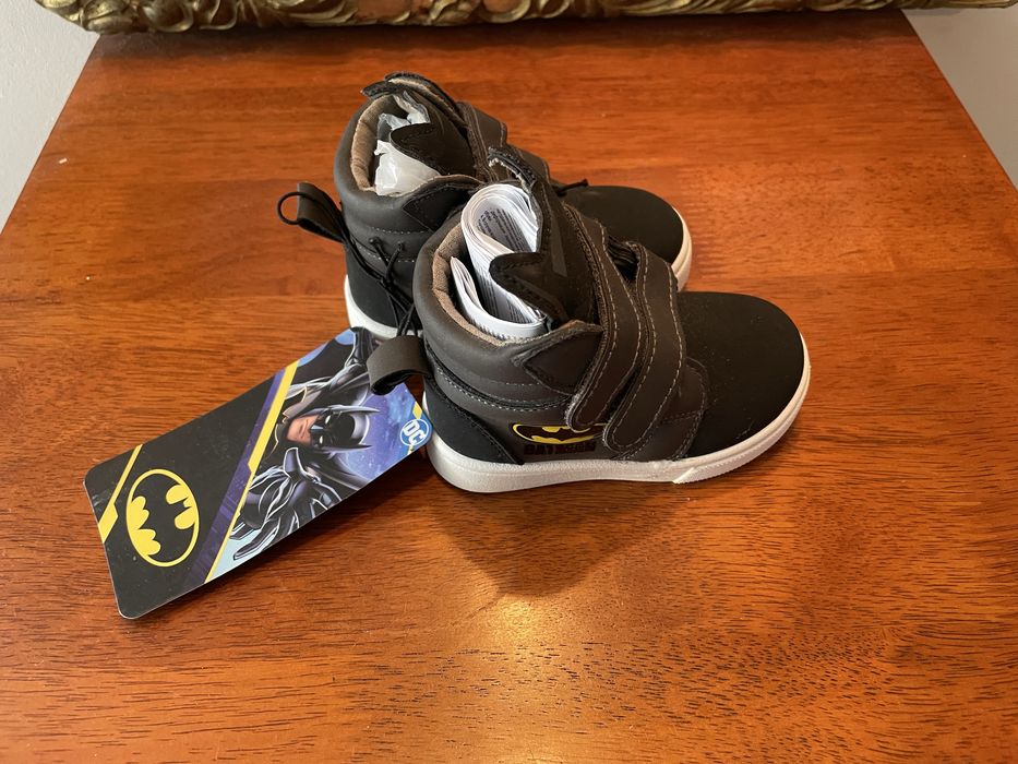 Buty Batman dla chłopca rozmiar 20
