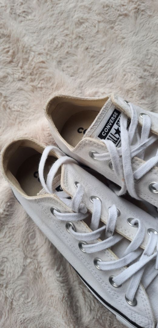 Białe Converse na platformie rozmiar 37,5/25 cm