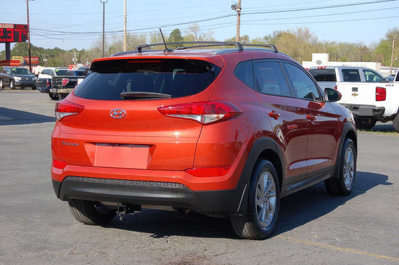 2016 Hyundai Tucson SE