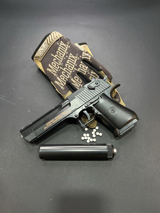 Топовий пістолет Desert Eagle з глушником (іграшка)