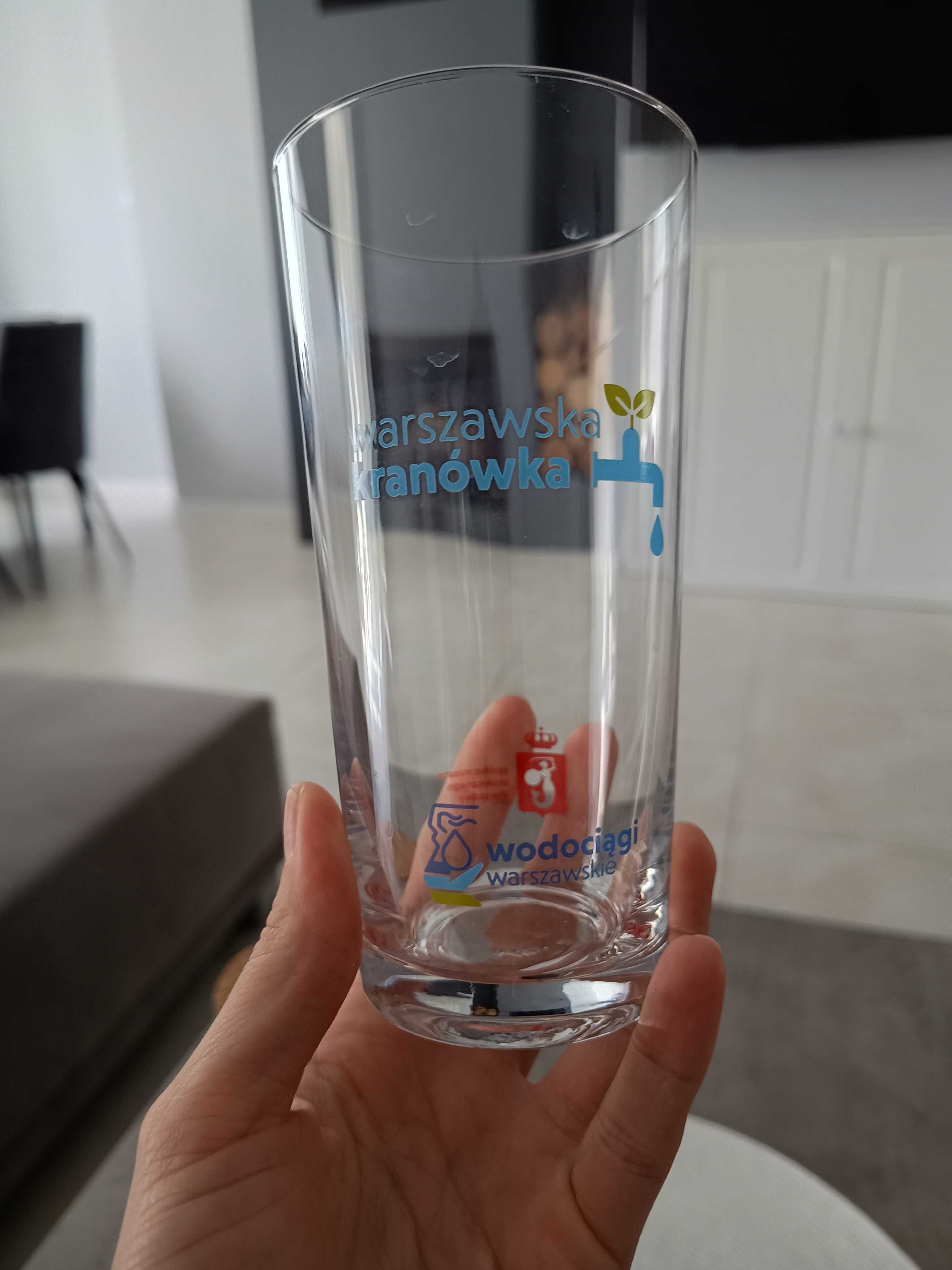 Karafka na wodę i 2 szklanki