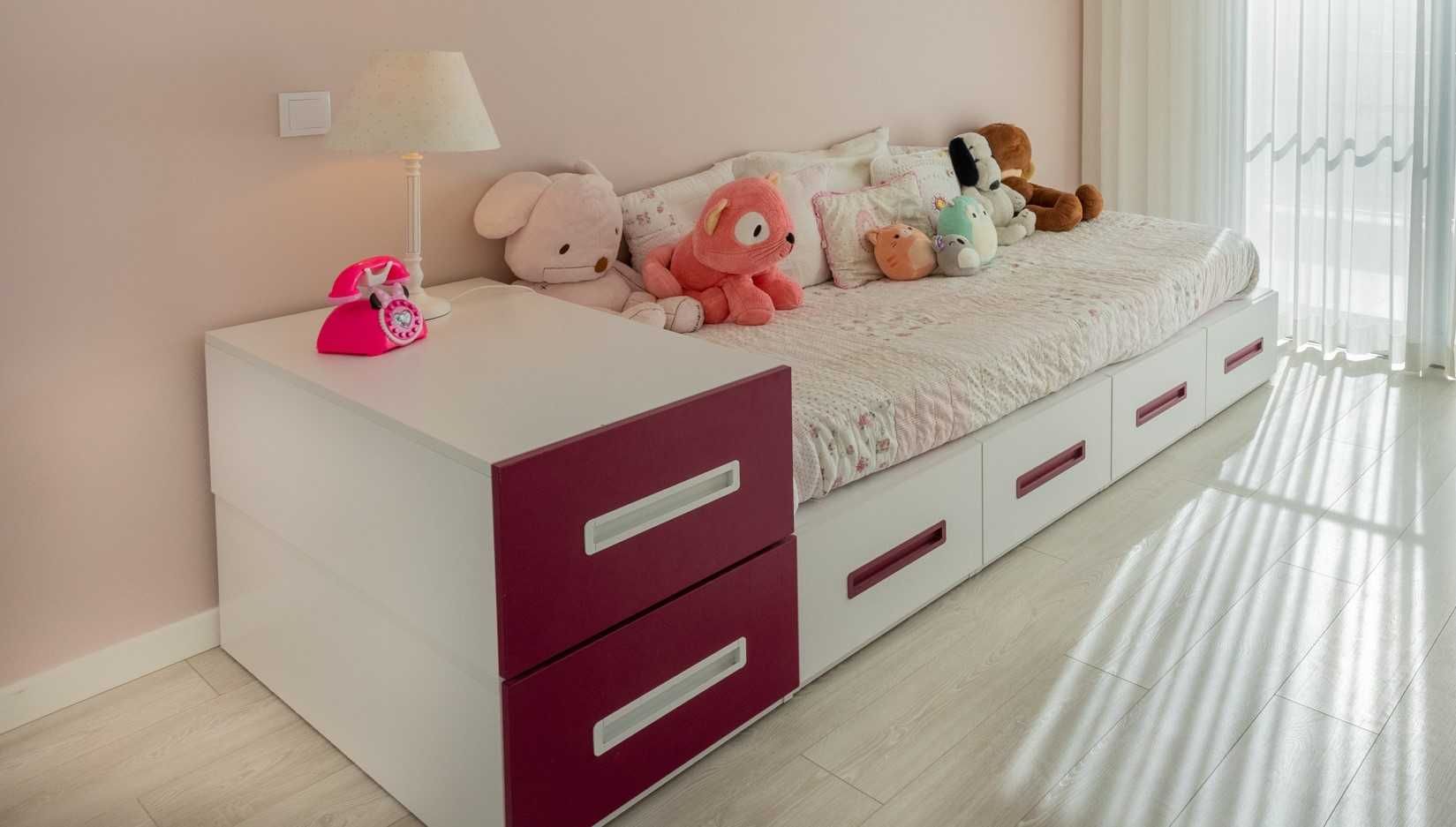 Cama de Solteiro com gavetas
