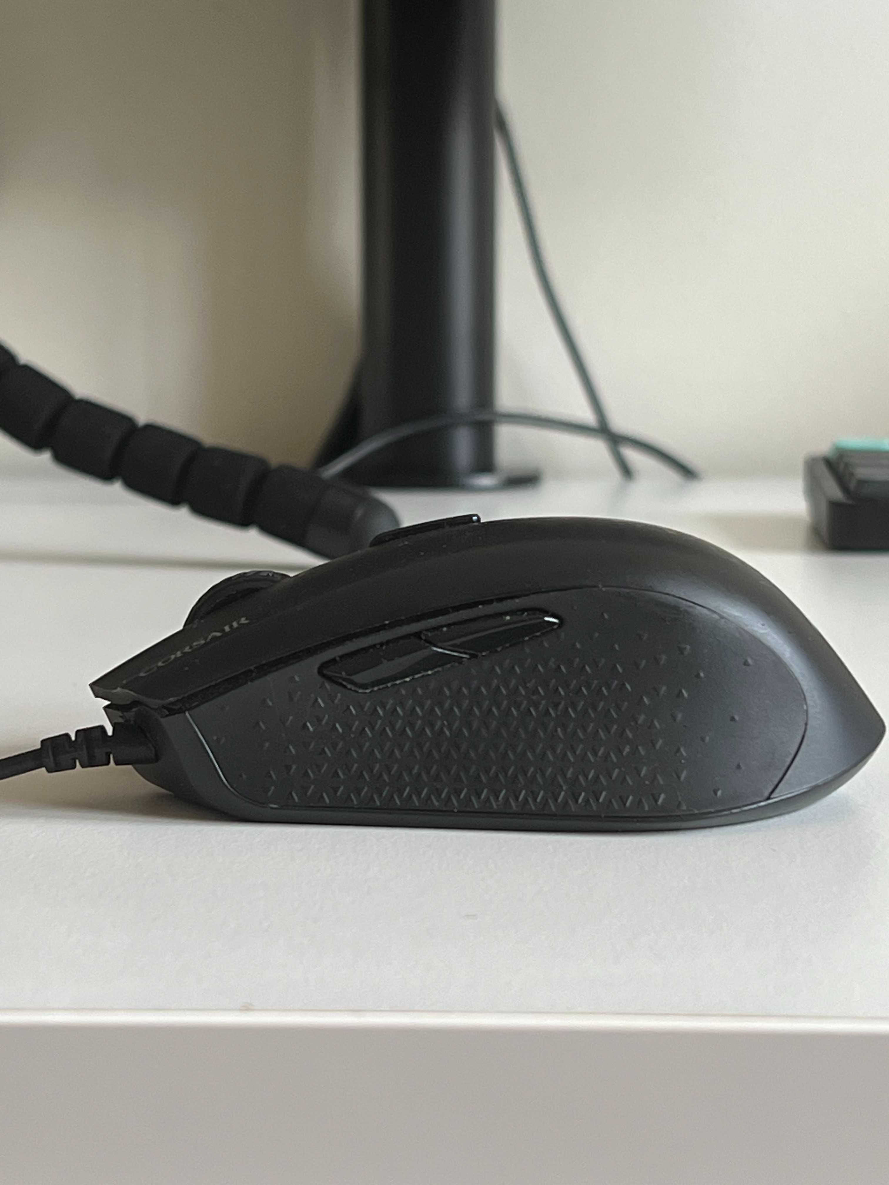 Corsair Harpoon RGB Pro
