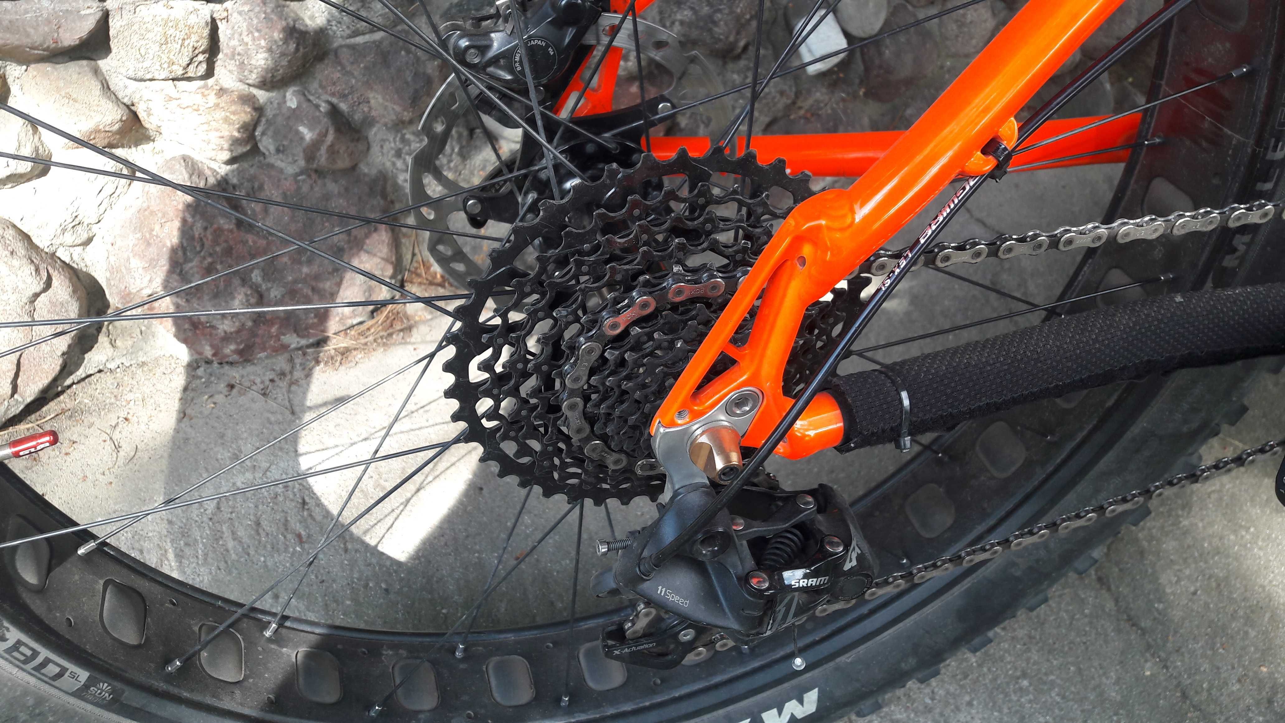 Fatbike Scoop Silverback, napęd 1x11 - na super przygody