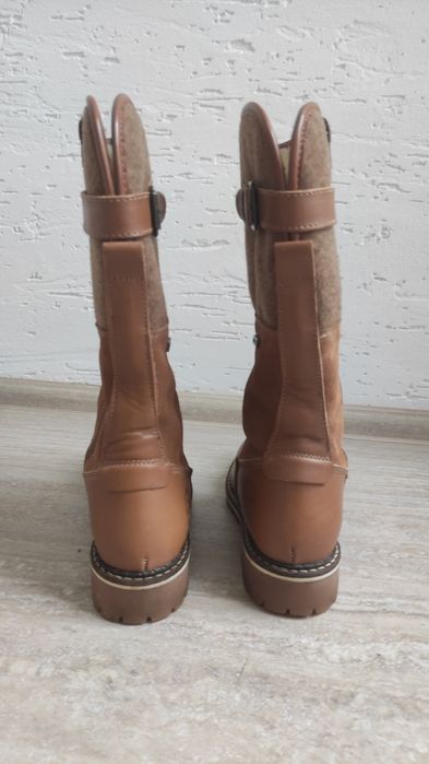 Зимові жіночі чоботи Tamaris