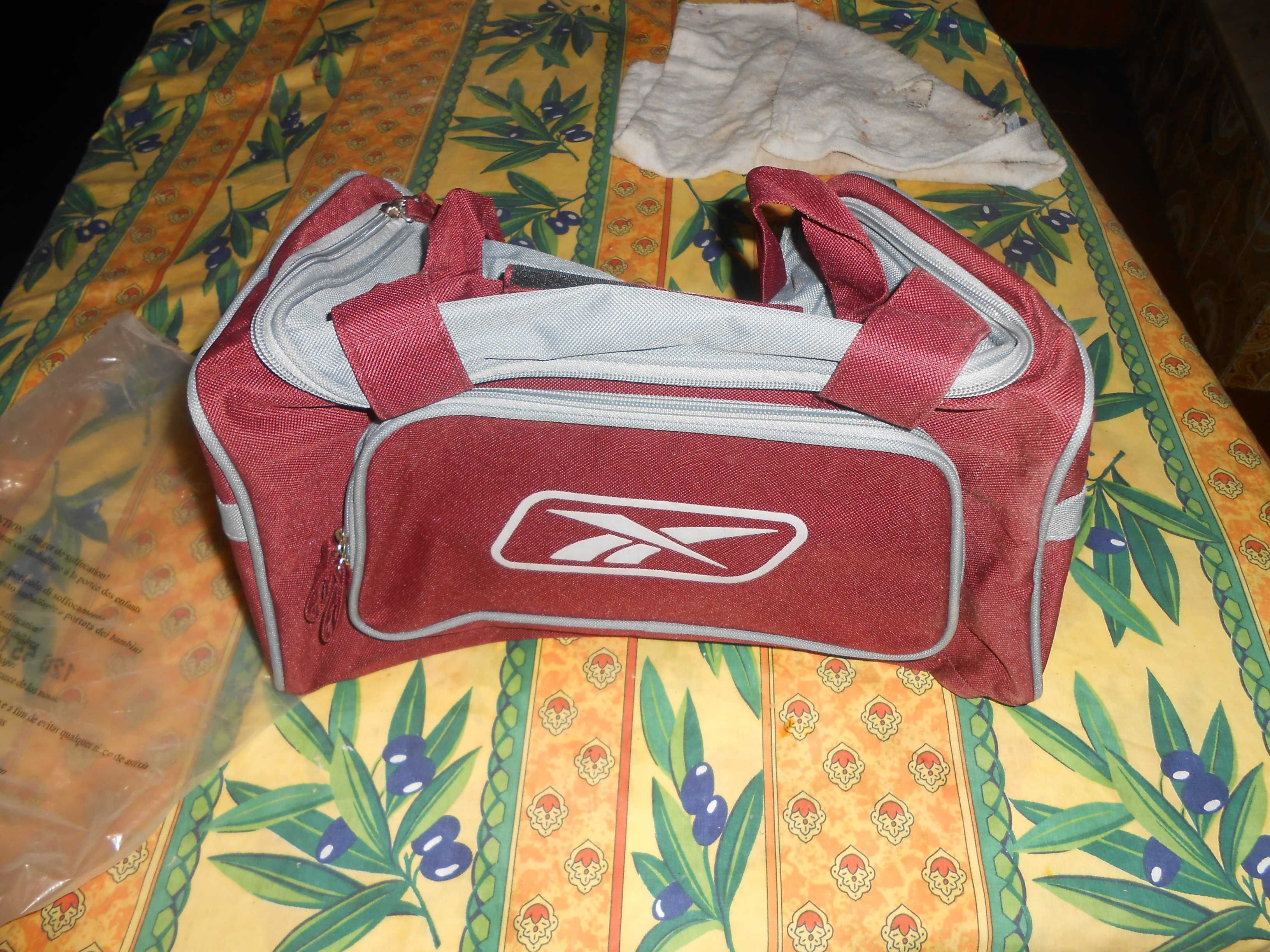 Saco Reebok  nova
