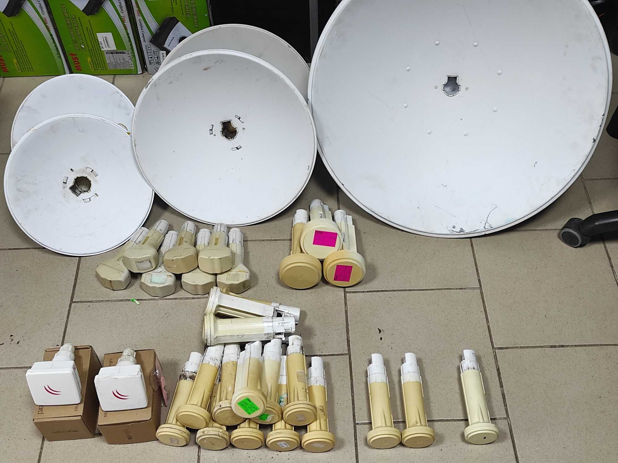 Продам NanoBeam m5-300, NanoDeam M5-400, PowerBeam M5-300 та ін.