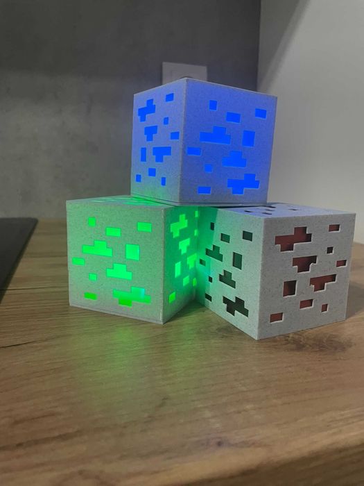 Lampka Minecraft – Diamond Ore / Redstone / Emerald