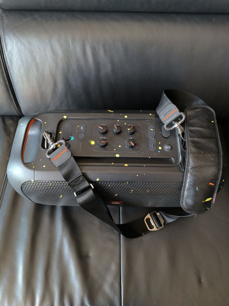 Głosnik JBL partybox on the go
