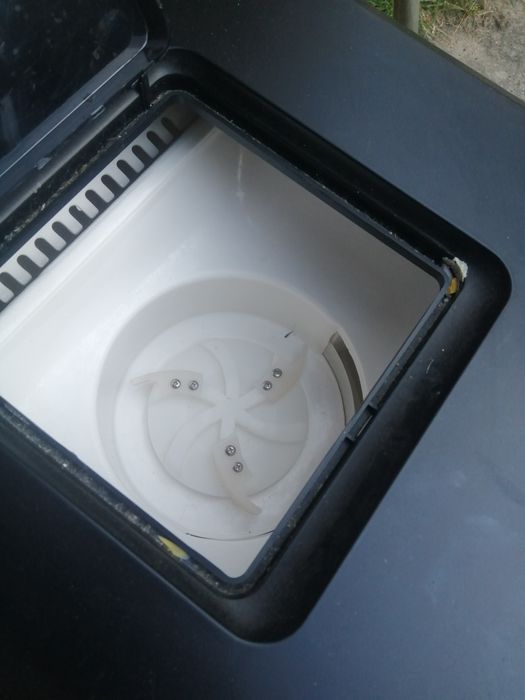 Kostkarka do lodu Klarstein