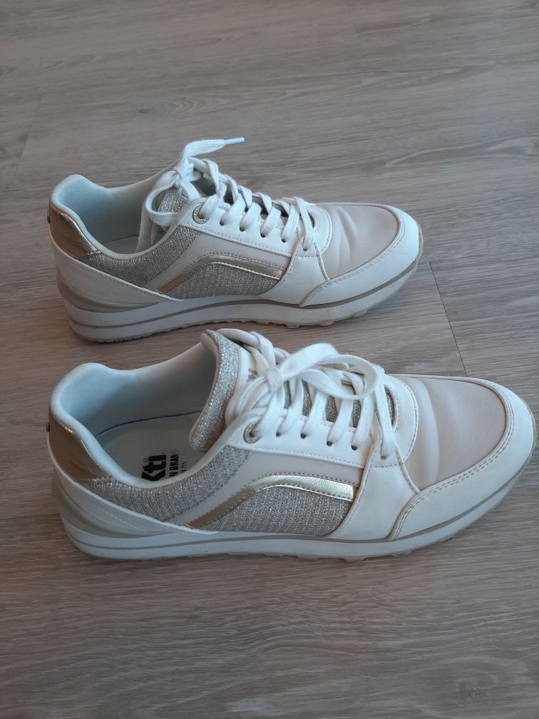 Tenis Xti Urban Brand nr 40