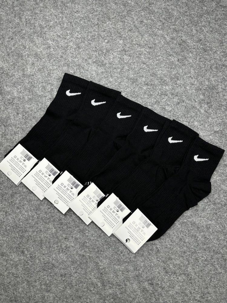 Nike Krótkie Skarpety Czarne 39-42(6 par) Dri-Fit
